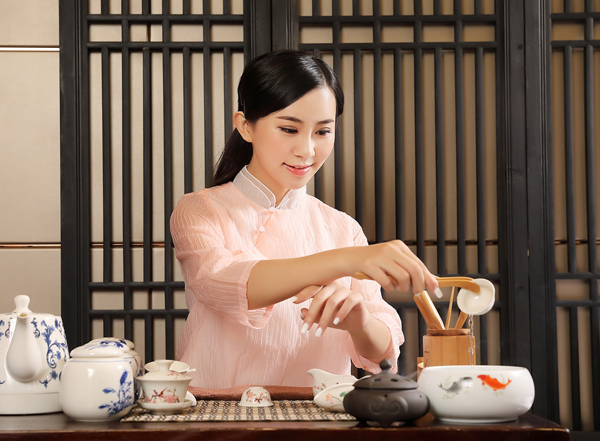 经常去杭州余杭靠谱男士会馆，这家私藏已久的店推荐给你